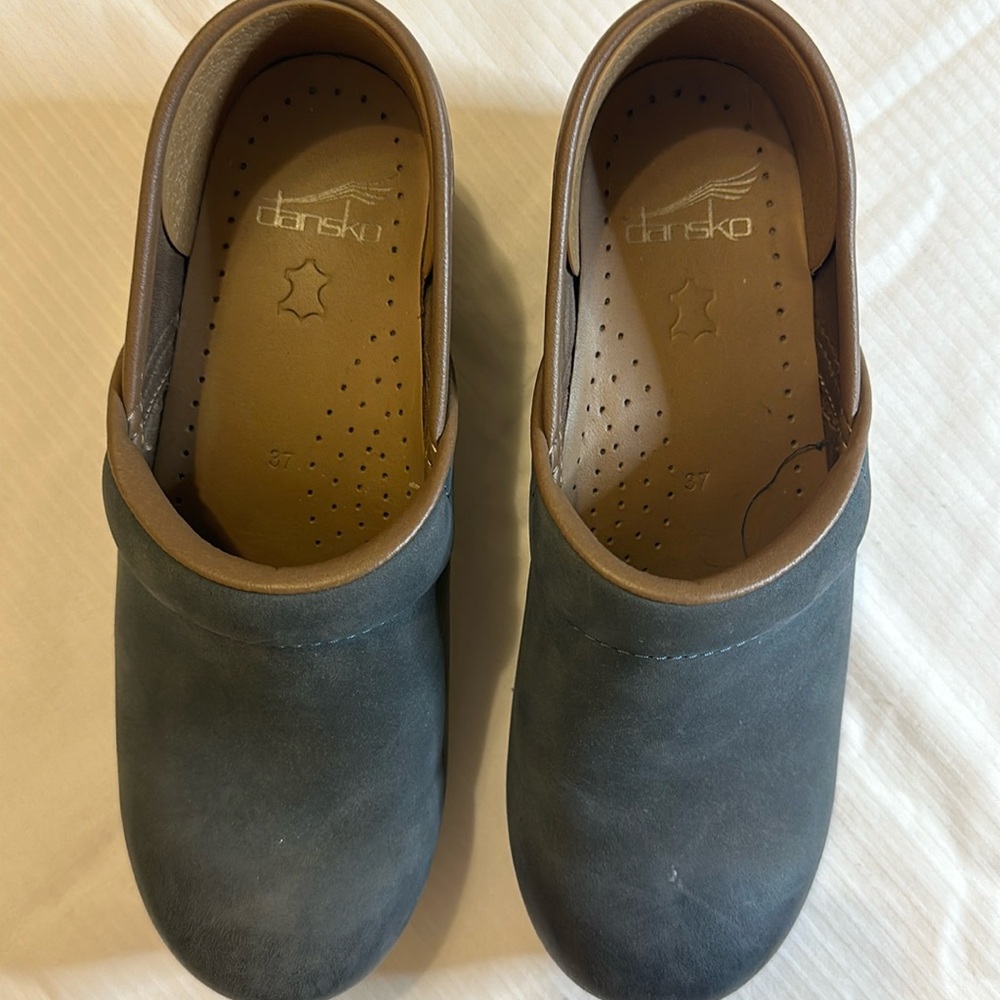 Women’s Dansko Clogs